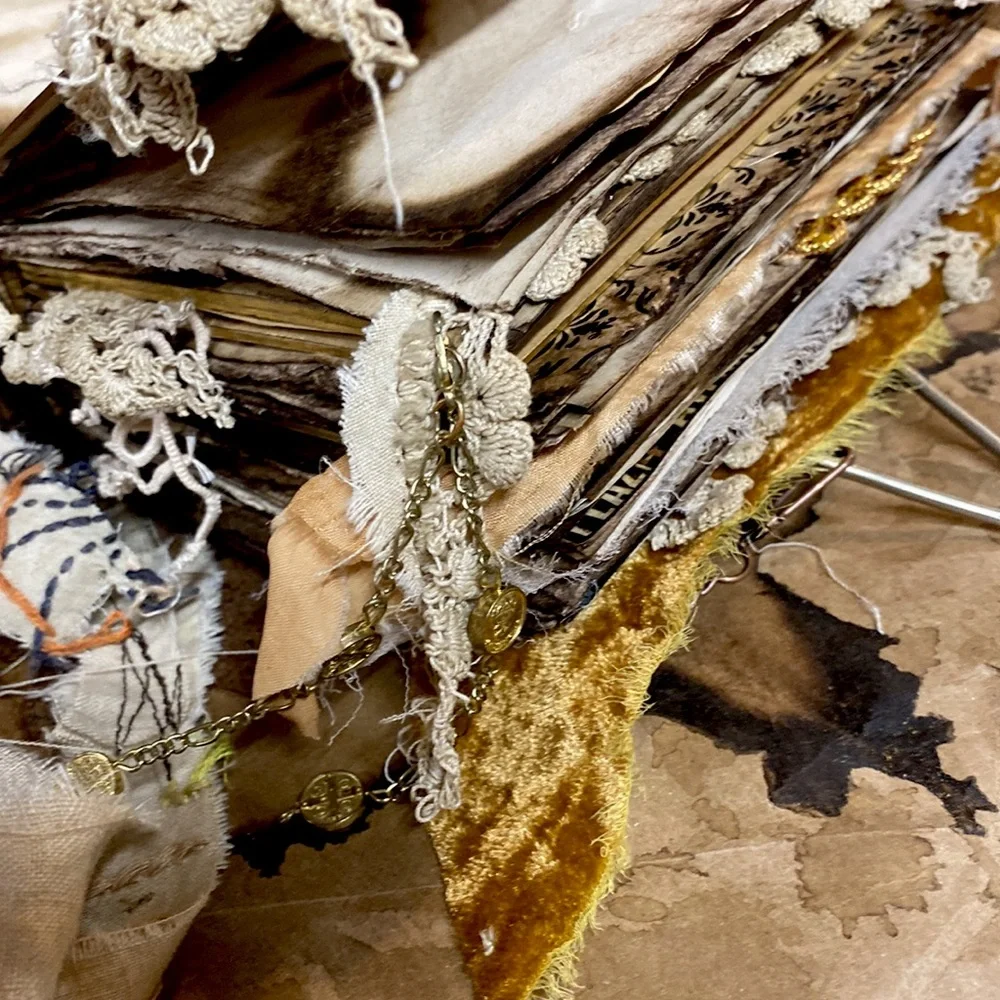 Antique Gothic Grunge junk journal - Picture 11 of 13